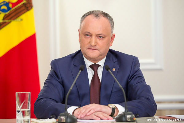 Igor Dodon nu şi-a îndeplinit promisiunea de a fi un preşedinte al tuturor şi în loc să-şi exercite atribuţiile, el duce o luptă politică ce dispersează societatea.