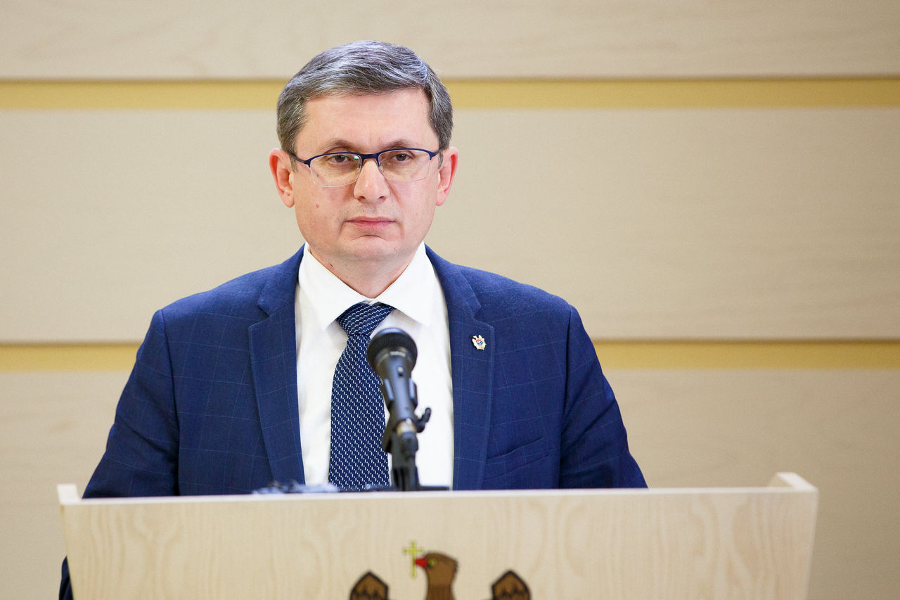 Председатель парламента Игорь Гросу. 