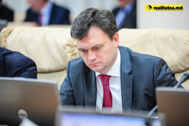 Ministrul Afacerilor Interne, Dorin Recean, este înconjurat de rude, pe care le-a angajat în cadrul MAI.