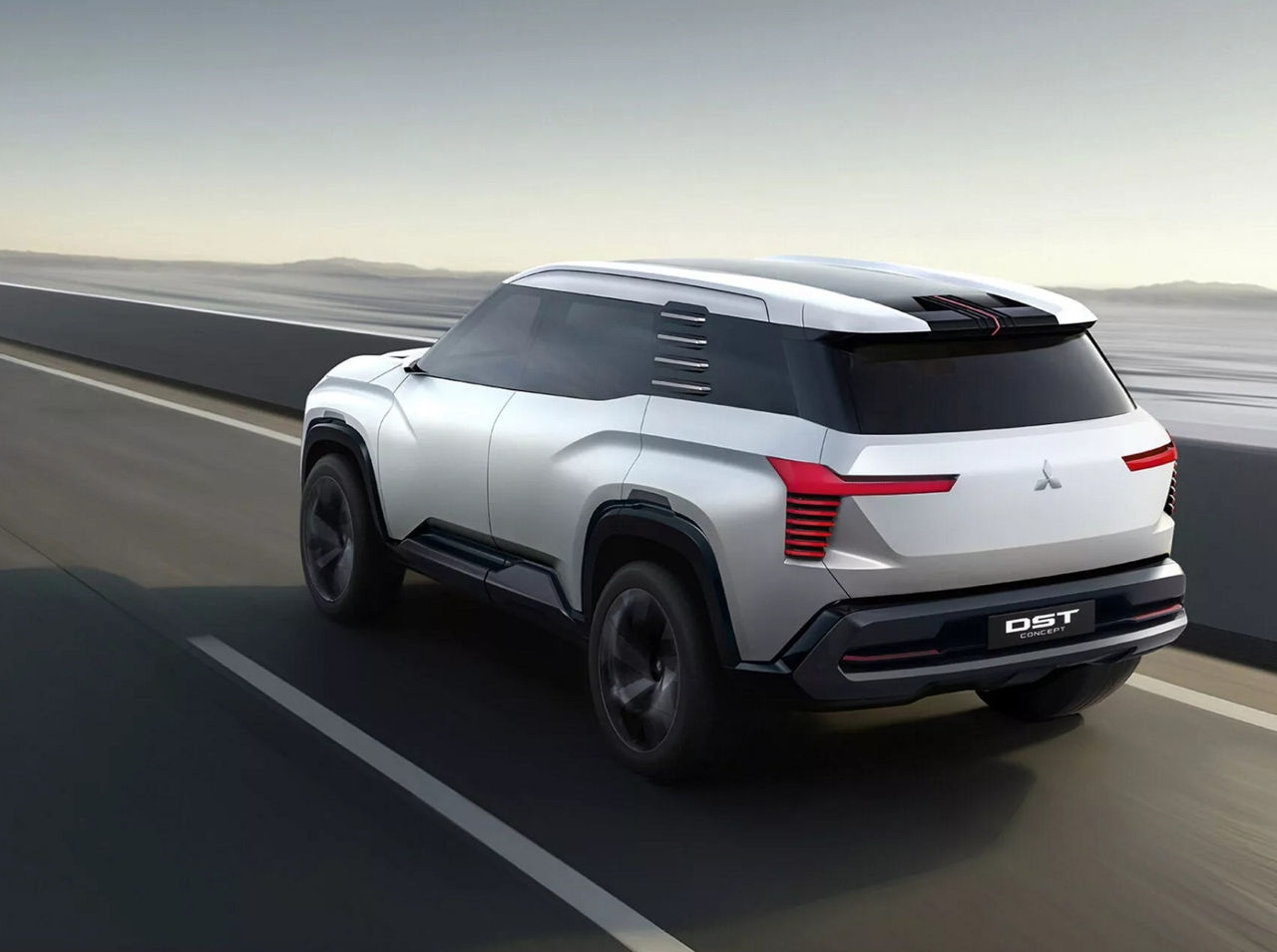 Mitsubishi показали новый семейный кроссовер.