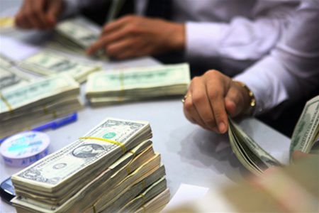 Украина должна в течение четырех лет сэкономить около $15 млрд на выплатах