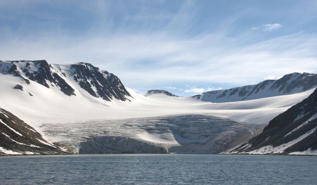 Oamenii au supravieţuit schimbărilor climatice dramatice
