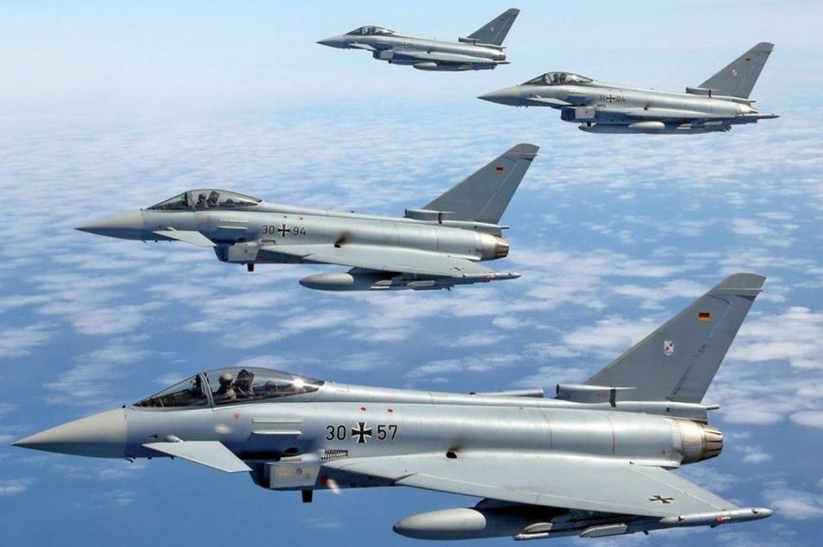 Германия направит четыре истребителя Eurofighter в Румынию для поддержки миссии НАТО в конце ноября.