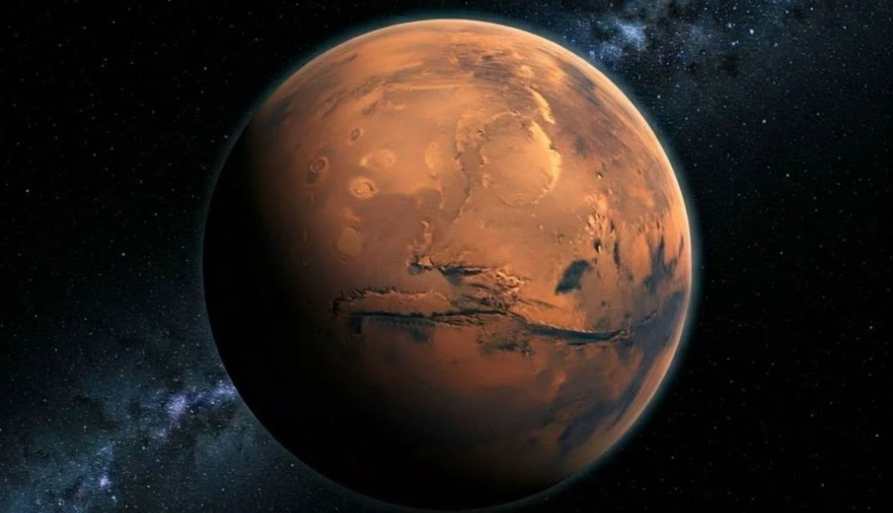 Pe Pământ cad meteoriți care ar putea fi resturi ale unei planete dispărute.