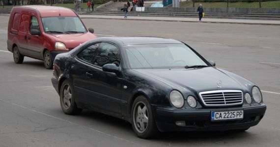 Peste 14300 de autoturisme au fost înregistrate în Republica Moldova, cu o reducere a accizelor de 70%. Foto: bizlaw.md