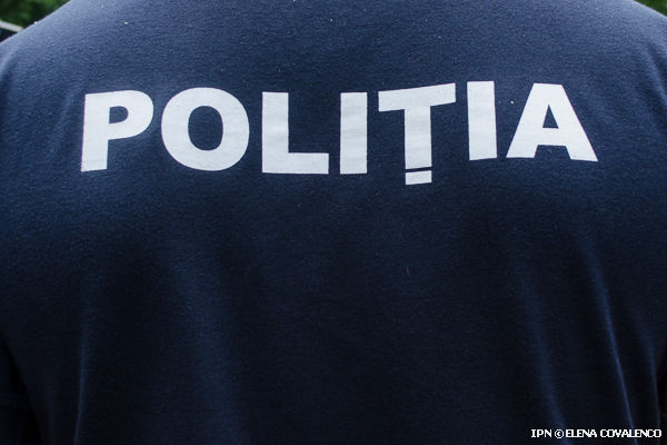 Un polițist din cadrul Inspectoratului de Poliție Buiucani a fost reținut.