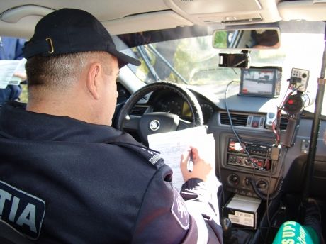 Util pentru șoferi: Pe ce trasee din ţara vor sta radarele poliţiei. Foto simbol: publika.md
