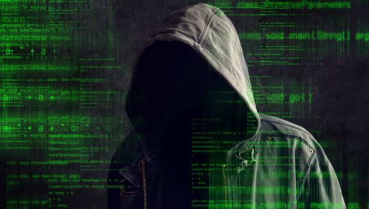 Site-ul unui important aeroport din România, atacat de hackeri