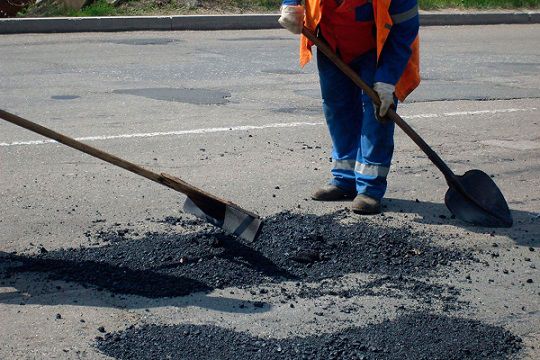 Состояние дорог оставляет желать лучшего.