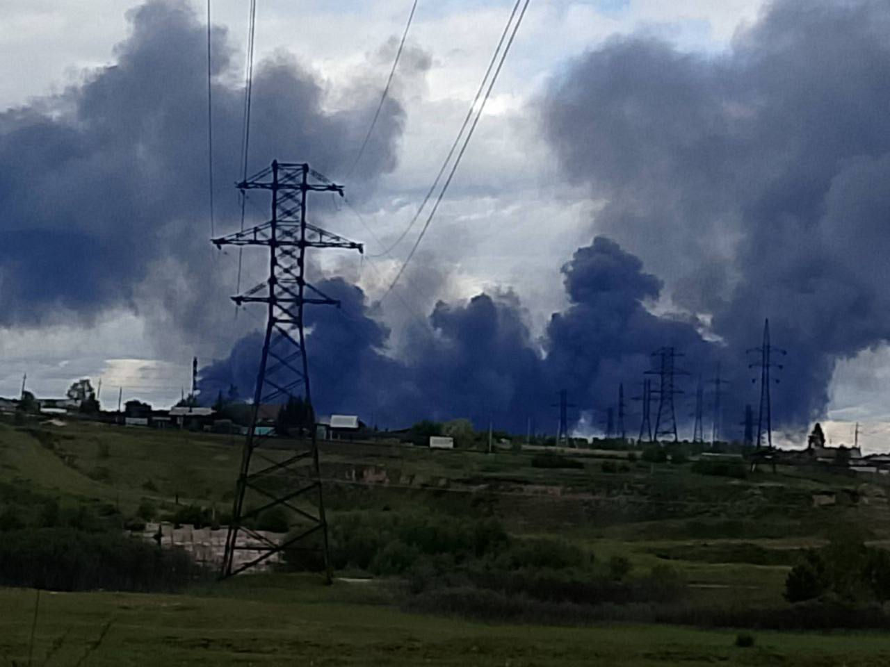 Imaginile din satelit arată consecințele atacului asupra bazelor aeriene rusești.