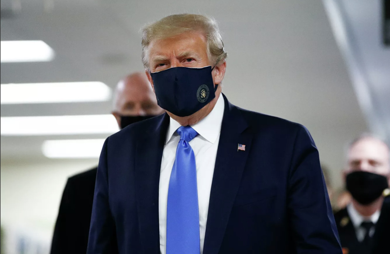 В Белом доме рассказали, почему Трамп может не носить маску.