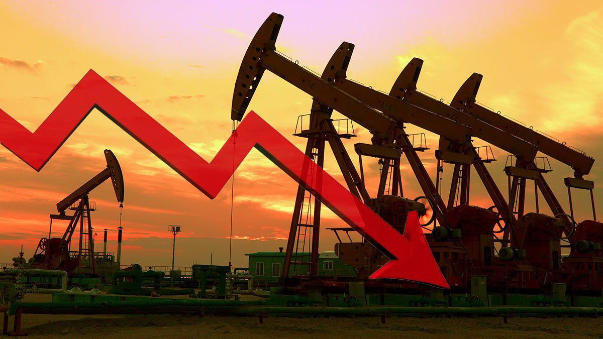 Цена нефти Brent опустилась ниже $76 за баррель впервые с декабря 2021 года.
