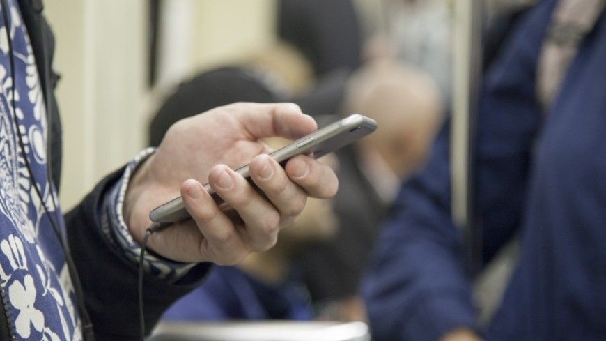 Пользователи мобильного сервиса обмена сообщениями Snapchat жалуются на сбои в работе приложения.