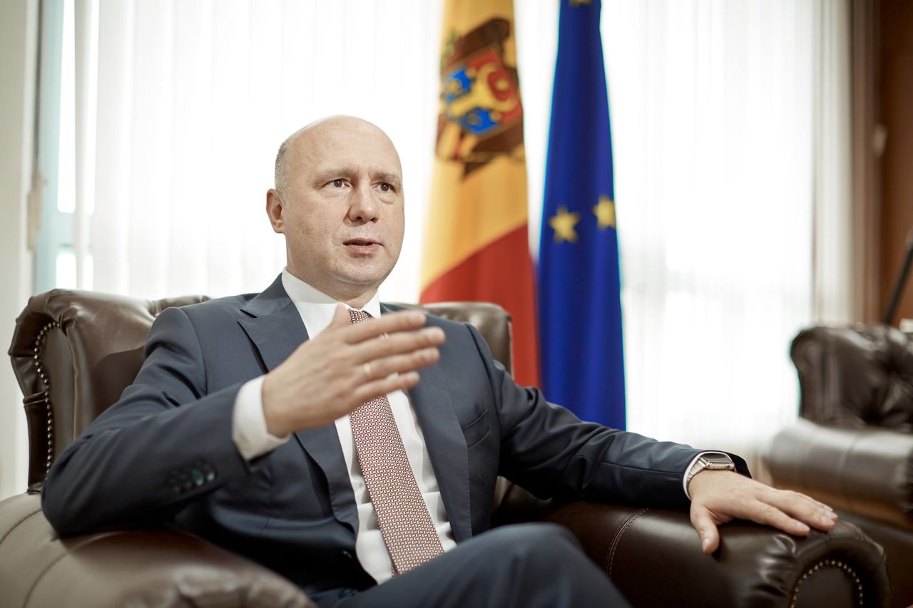 Moțiunea de cenzură asupra activității Guvernului Filip nu a trecut