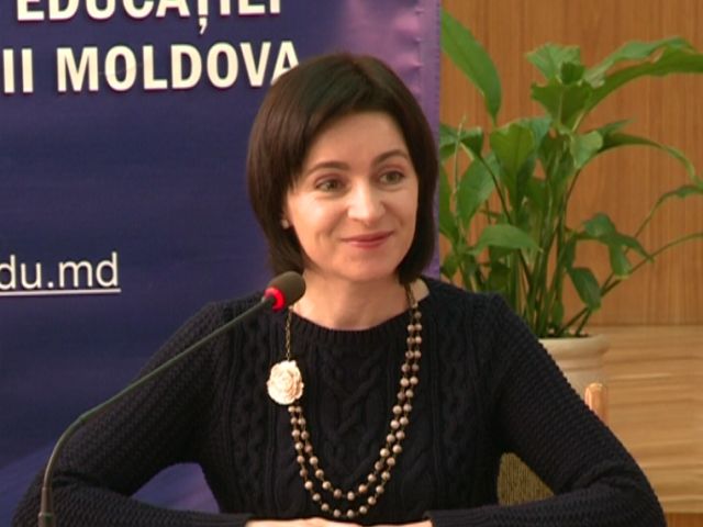Neclaritatile din CV-ul premierului au fost scoase la iveala de jurnalistii de la Ziarul de Garda.