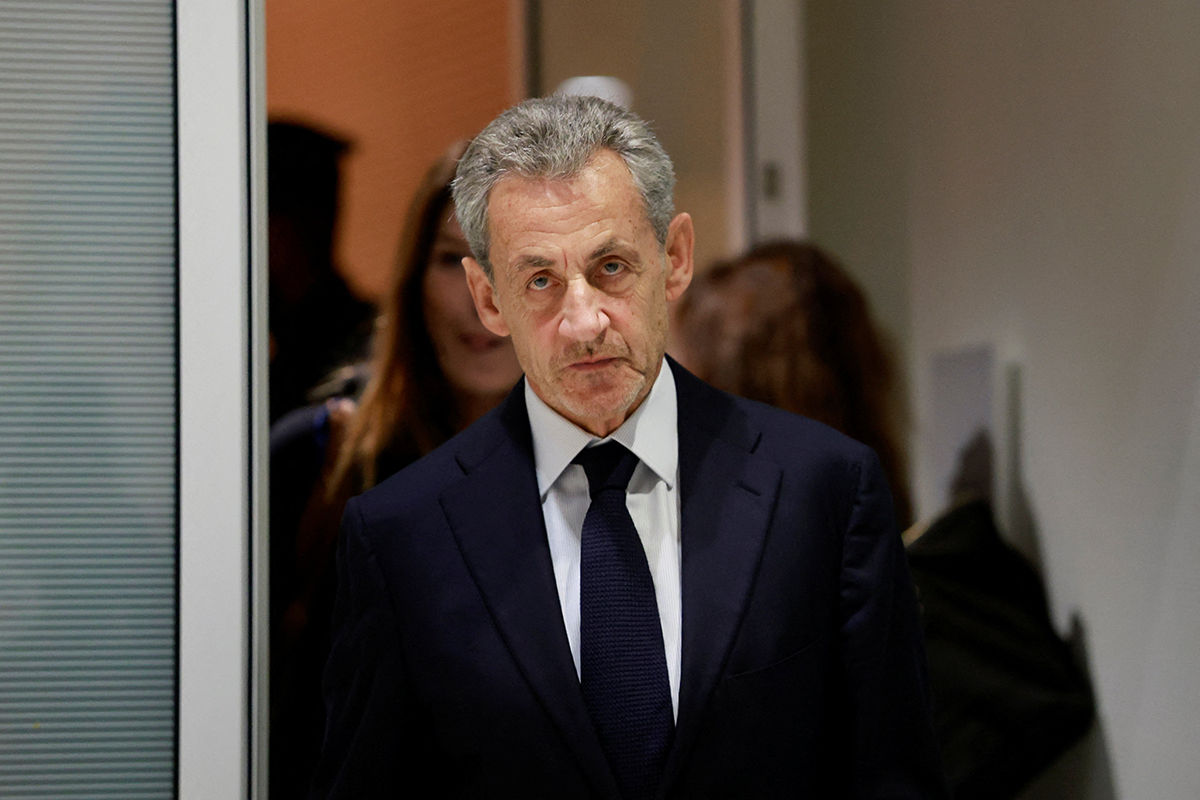 Nicolas Sarkozy va fi încarcerat pe 21 octombrie.