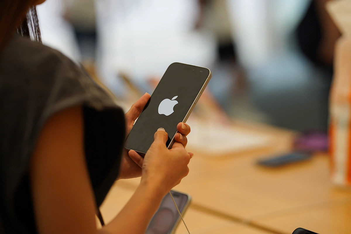 Apple a refuzat să instaleze în prealabil o aplicație guvernamentală pe smartphone-urile din India.