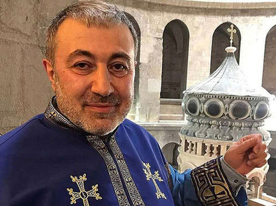 Появились новые подтверждения издевательств Михаила Хачатуряна над дочерьми.