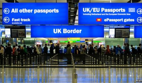 Migraţia netă în Marea Britanie a scăzut la cel mai mic nivel din ultimii trei ani. Foto: economist.com