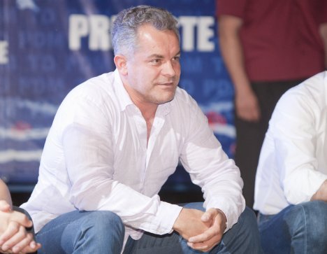 În acest sens, Vlad Plahotniuc a precizat că va anunţa în curând ocampanie de vizite în raioanele şi satele din ţară.