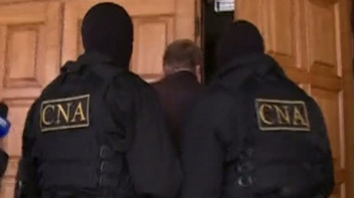 Двое задержанных по делу о попытке подкупа  депутата парламента получили по 30 дней предварительного заключения. Фото: publika.md