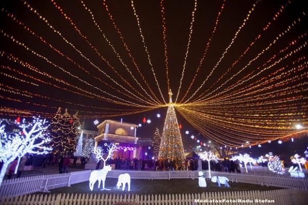 Autorităţile au început pregătirile pentru Târgul de Crăciun