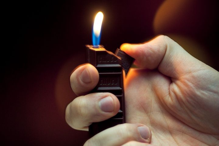В Молдове нет правового регулирования продажи зажигалок