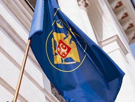 Правительство озаботилось покоем граждан.