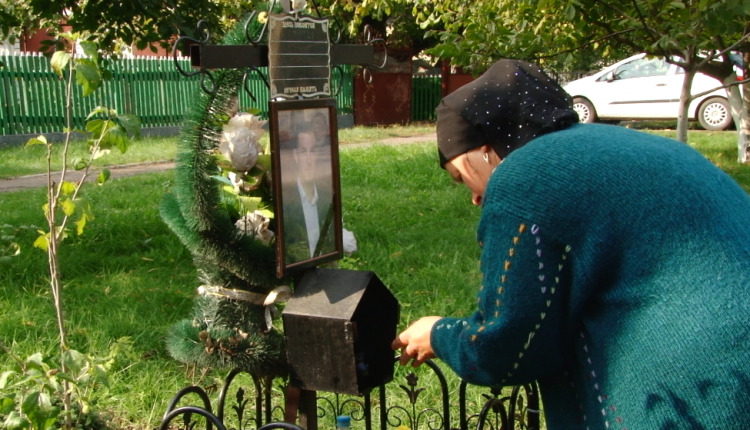 Родственники парня, убитого карабинером в Елизаветовке, боятся, что его освободят.