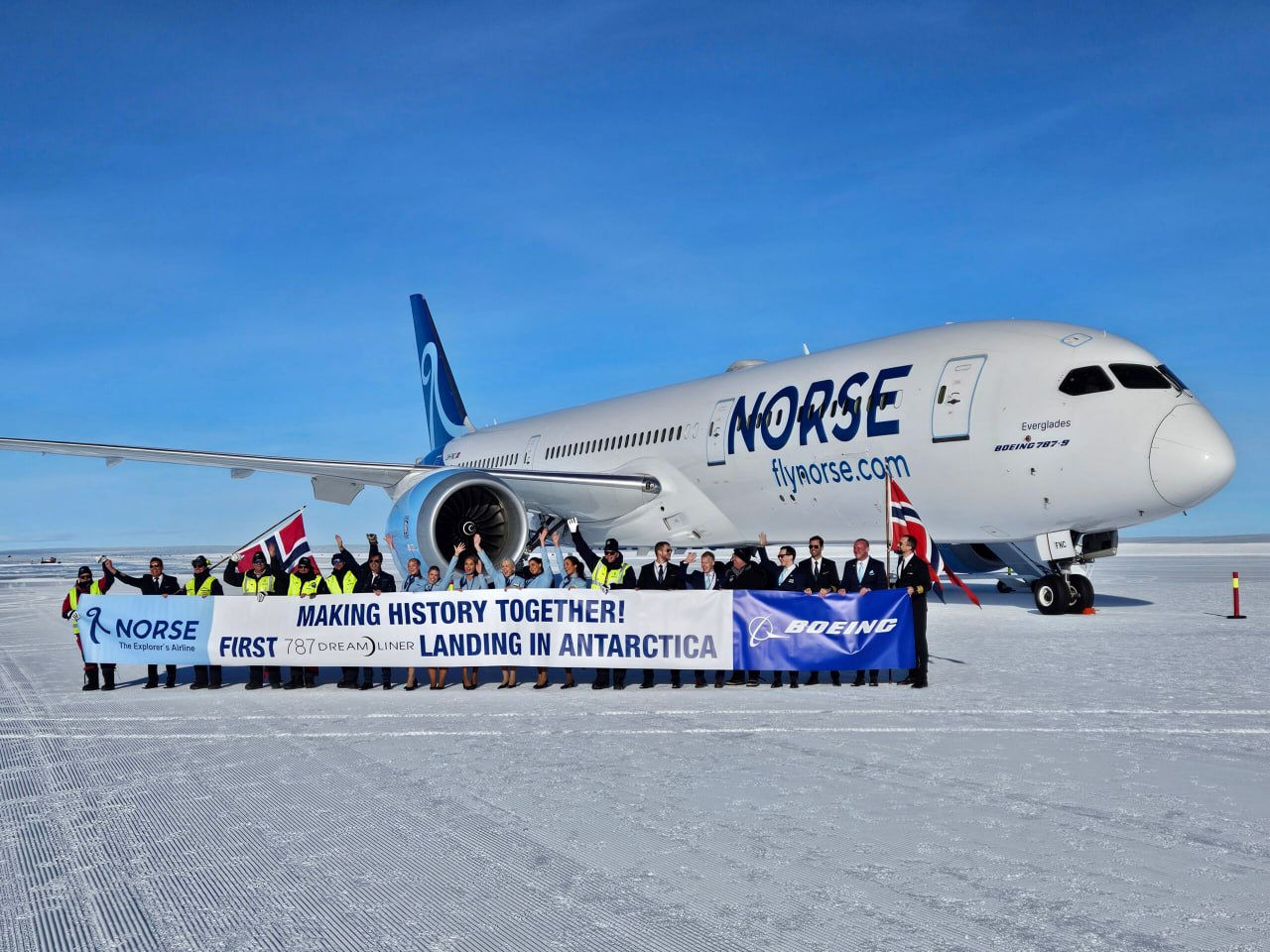 В Антарктиде впервые приземлился Boeing 787.