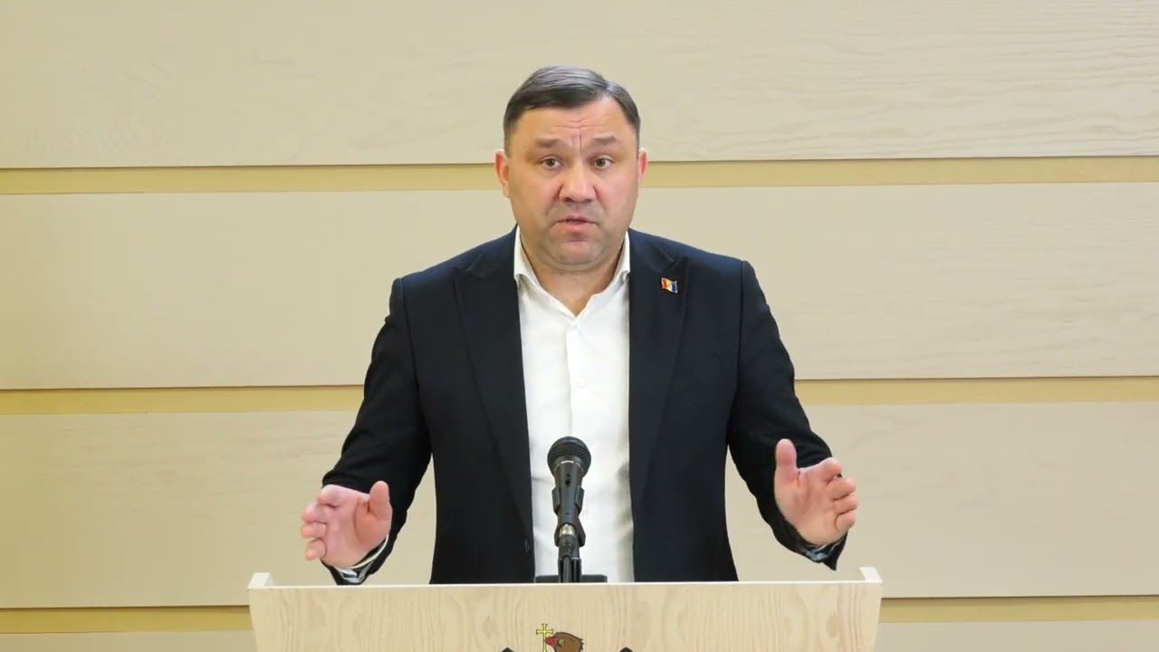 Deputat PAS: Nu putem tolera ca traseiștii să conducă lucrurile în Parlament.
