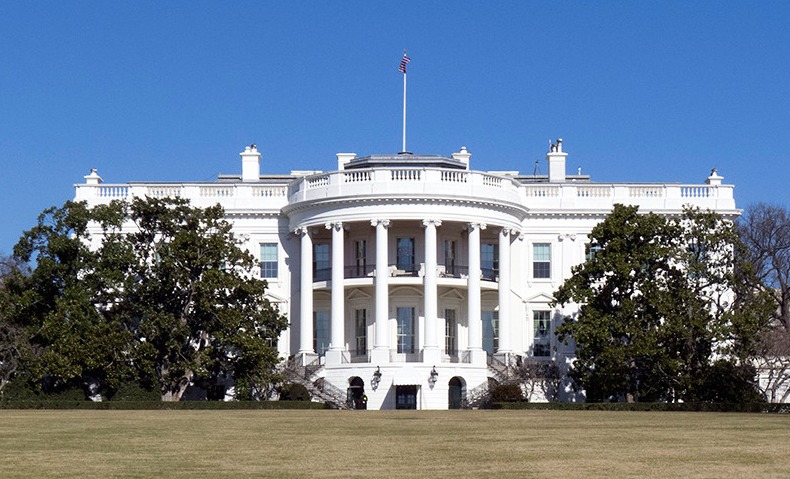 Белый дом обнародовал список терактов, которые, по мнению Трампа, замалчивает пресса.