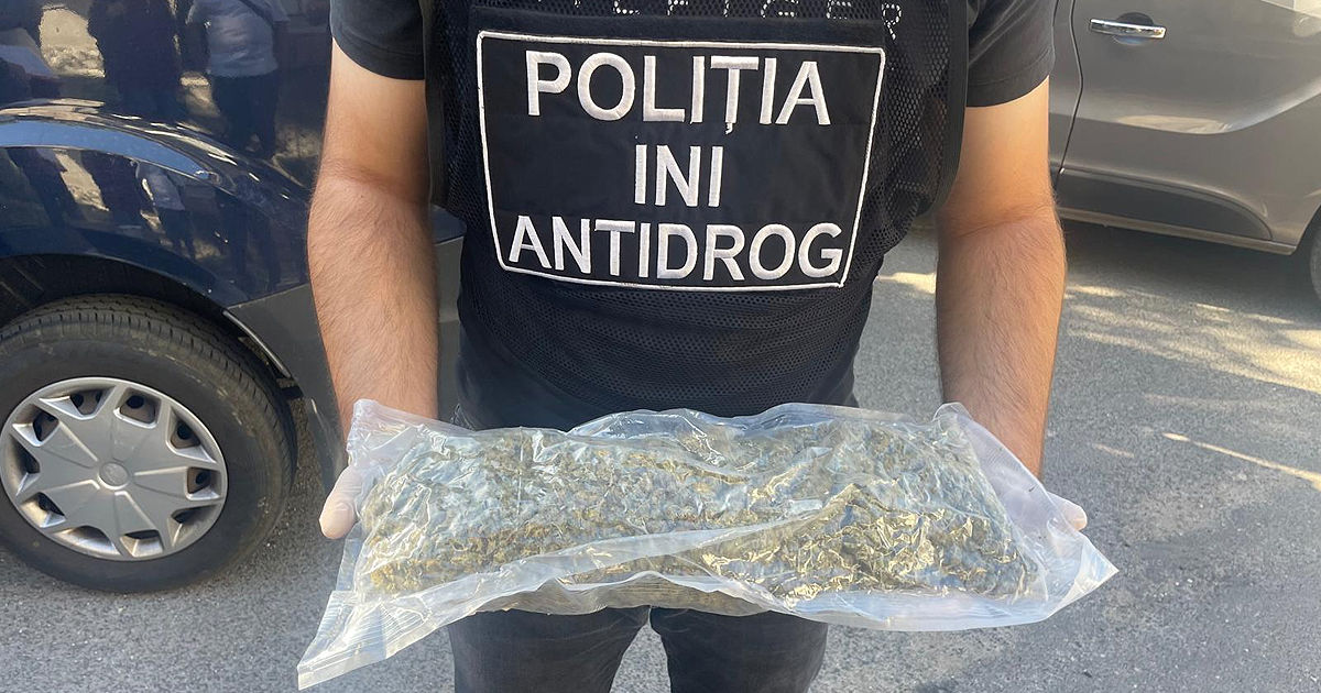 Droguri în valoare de peste 1,5 milioane de lei, confiscate la Chișinău.