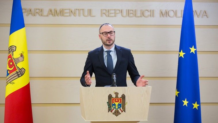 Депутат ПДС Сергей Литвинеко. 