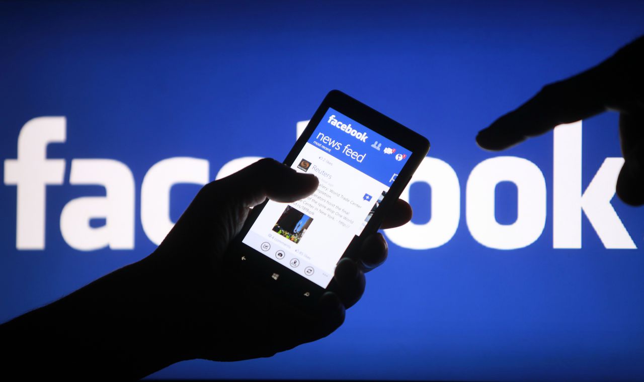 Facebook объявил, что намерен проверить новую систему.