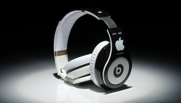 Apple официально отложила выход наушников Beats X.