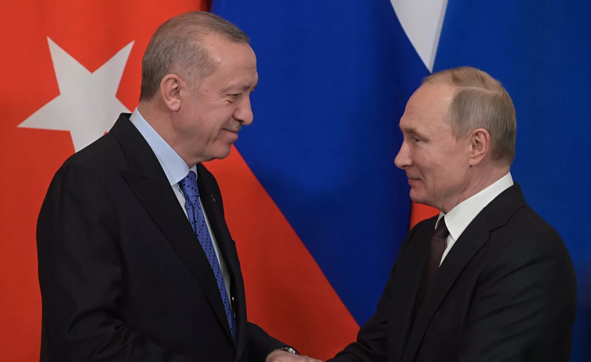 Песков: Путин встречей с Эрдоганом де-факто выходит из режима самоизоляции.