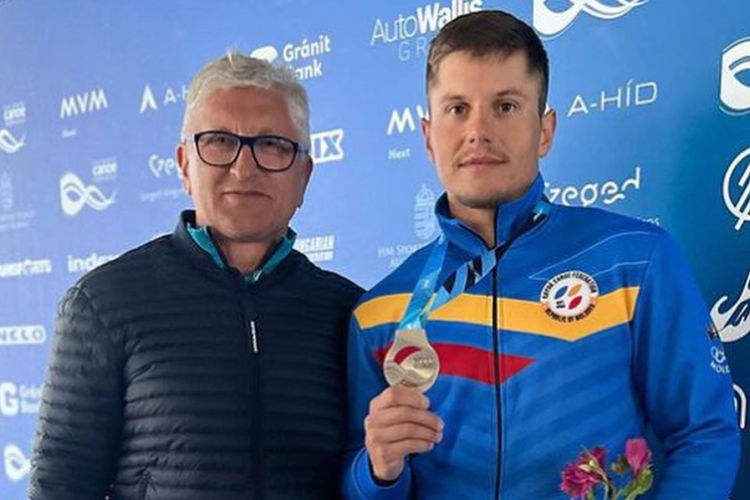 Сергей Тарновский завоевал серебряную медаль на Чемпионате Мира.