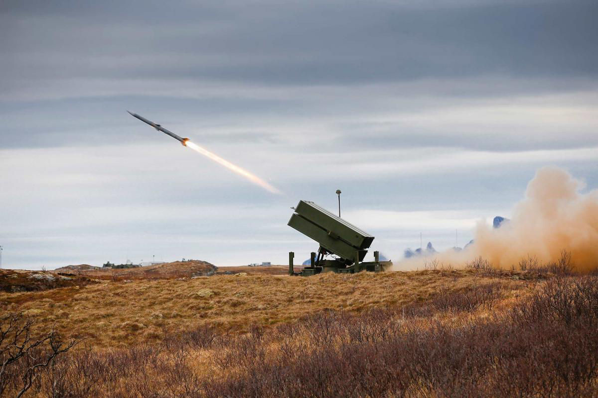 В Украину уже прибыли ЗРК NASAMS и Aspide.
