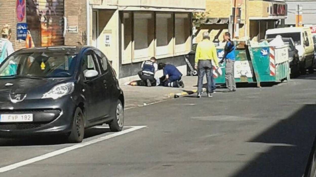 В Брюсселе женщина с мачете ранила пассажиров автобуса.