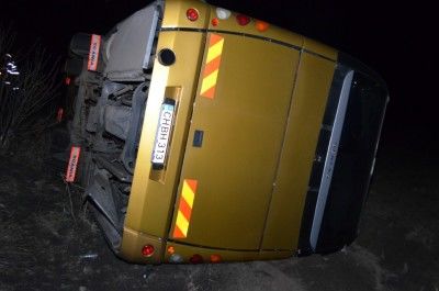La spital a ajuns și șoferul autocarului, care din primele verificări se pare că a adormit la volan.