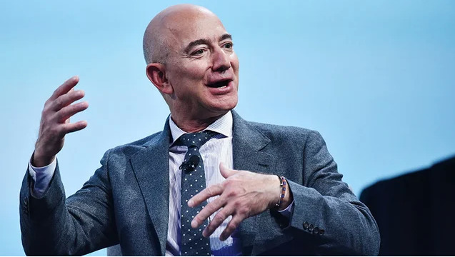 Fondatorul Amazon, mai bogat ca niciodată. Care este averea lui Bezos