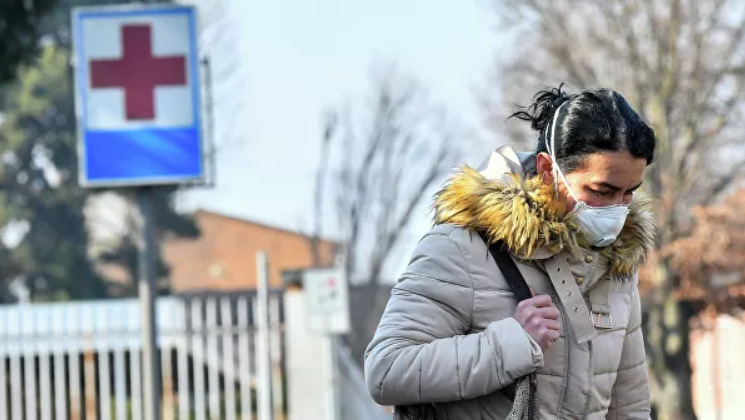 Число заражений новым типом коронавируса в Италии превысило 130 человек.