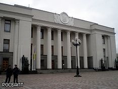 В случае создания ведомства к работе в нем не следует допускать членов Партии регионов.