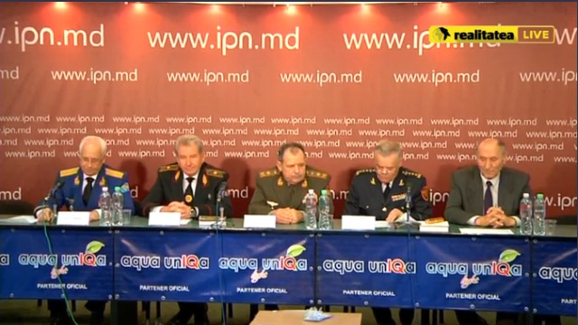 Генералы призвали избирателей всех возрастов выйти 13 ноября на избирательные участки.