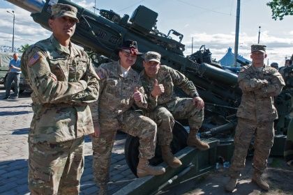 Личные данные тысяч военных и разведчиков США оказались в свободном доступе.