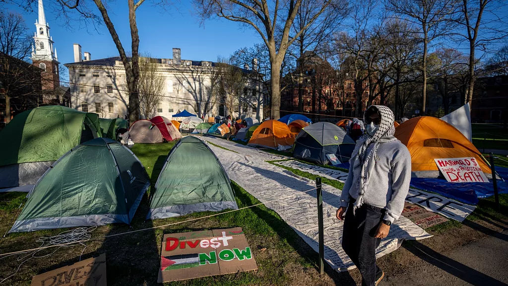 Harvard promite să se corecteze după două rapoarte de mare rezonanță.