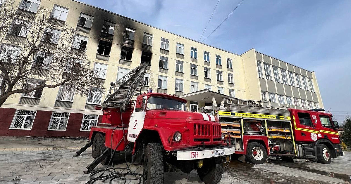 Incendiul de la liceul teoretic din Bender a fost provocat intenționat.