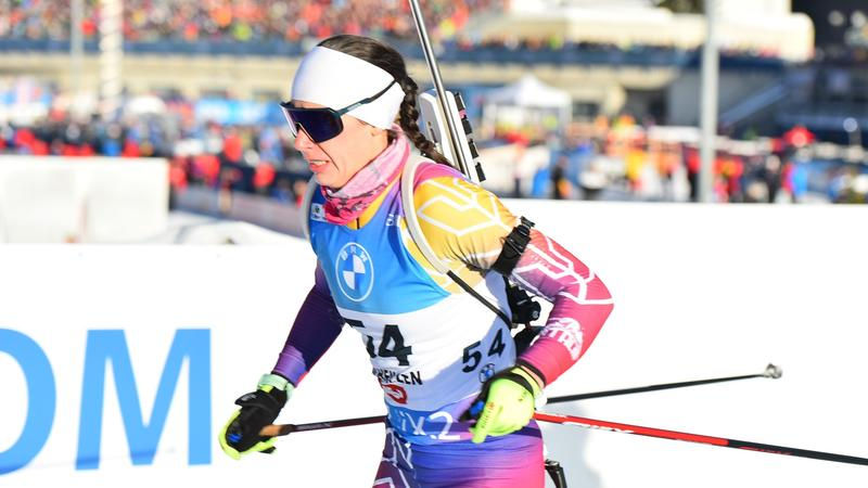 Биатлонистка Алина Стремоус завоевала серебряную медаль на чемпионате в Словакии.