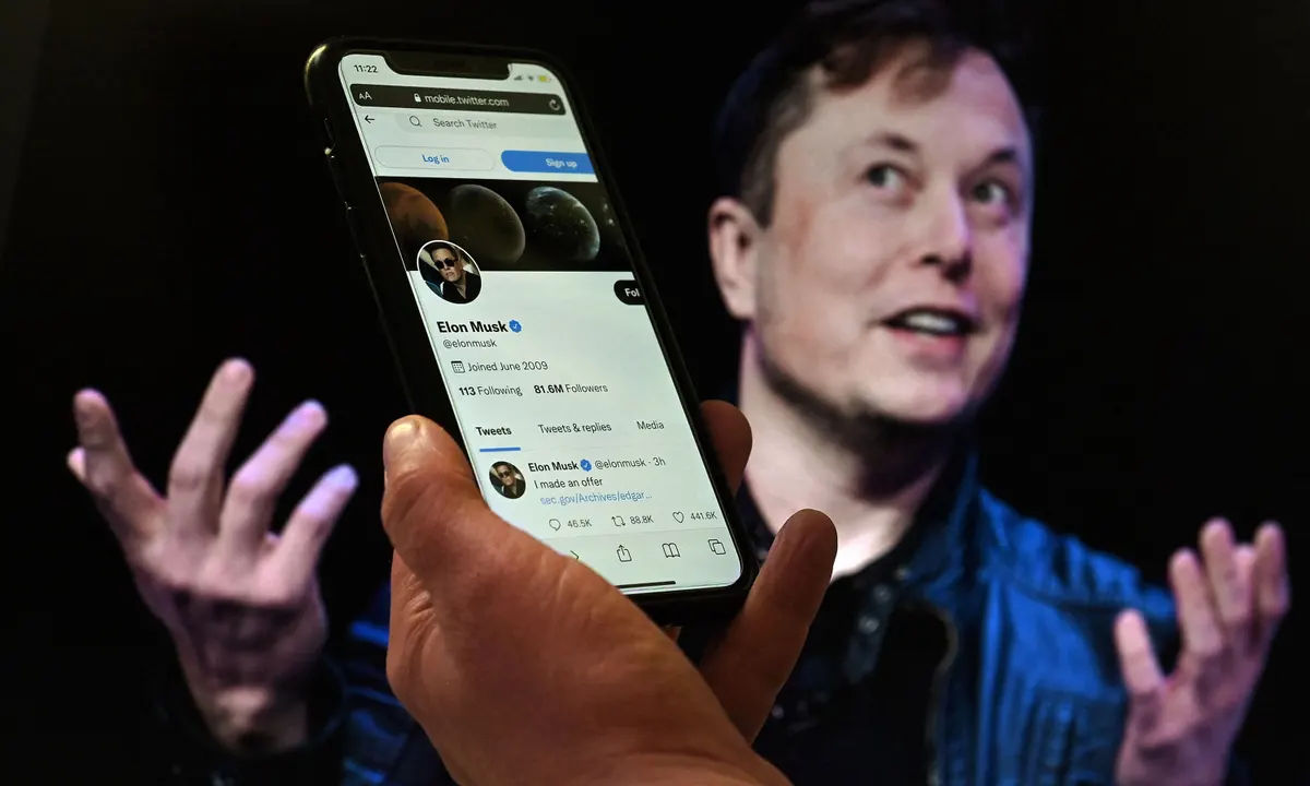 Business Insider: Маск нанял на работу в Twitter двоюродных братьев и свою «правую руку».